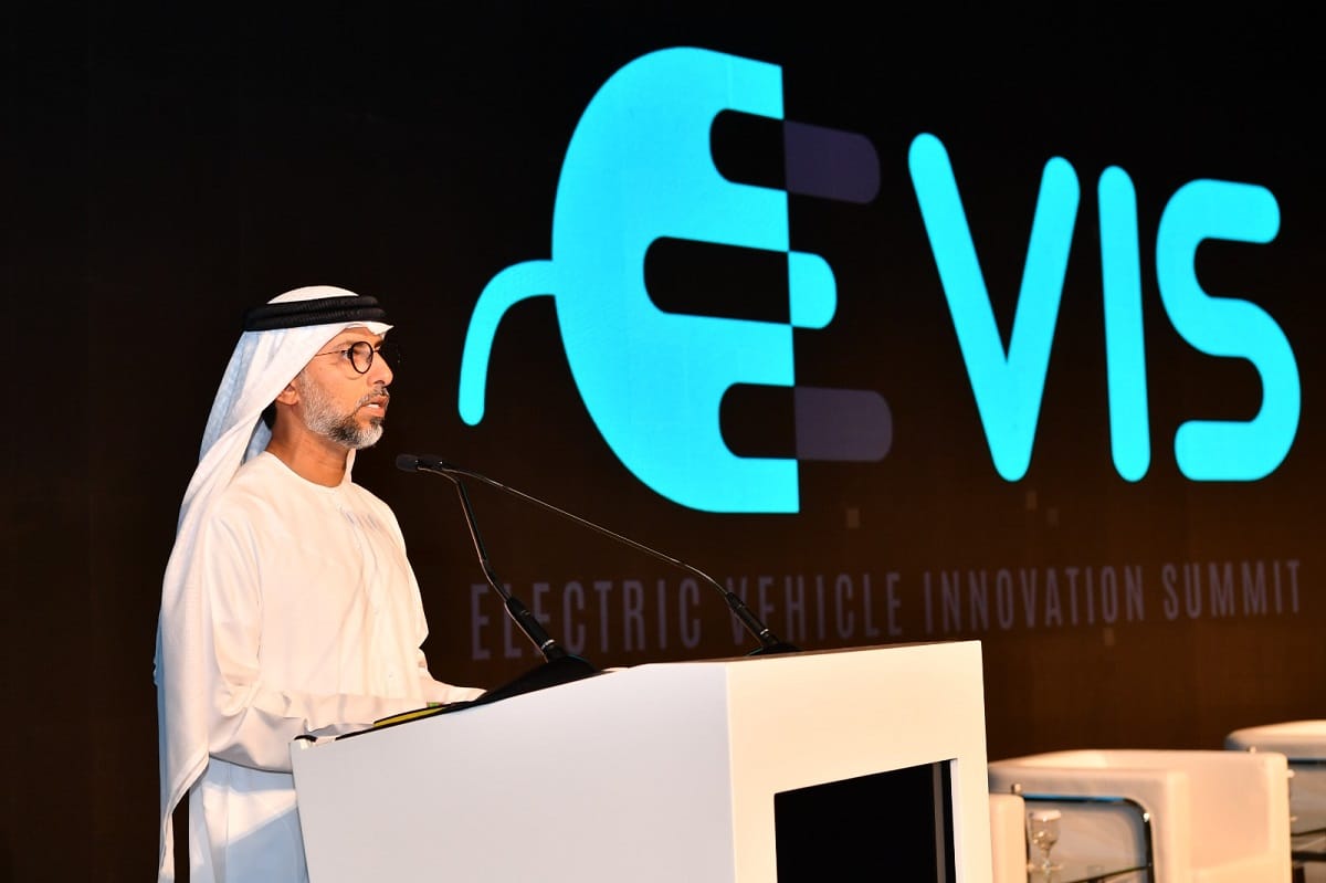 سهيل المزروعي: التحول إلى المركبات الكهربائية في الإمارات يشهد نموًا ملحوظًا
