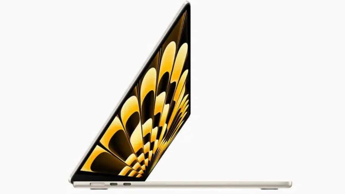 مراجعة شاملة لحاسوب MacBook Air مقاس 15 بوصة