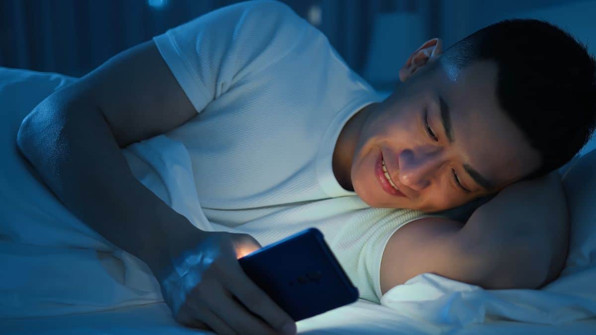 تطبيقات وأدوات تساعدك في النوم بشكل أفضل