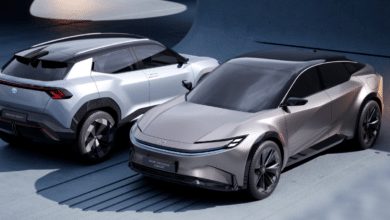 تويوتا تكشف عن نموذجين من السيارات الكهربائية