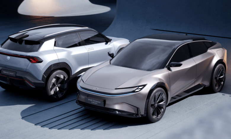 تويوتا تكشف عن نموذجين من السيارات الكهربائية