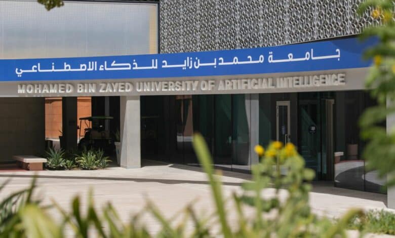 كيف دعمت جامعة محمد بن زايد للذكاء الاصطناعي مجتمع الأبحاث العالمي خلال 2023؟