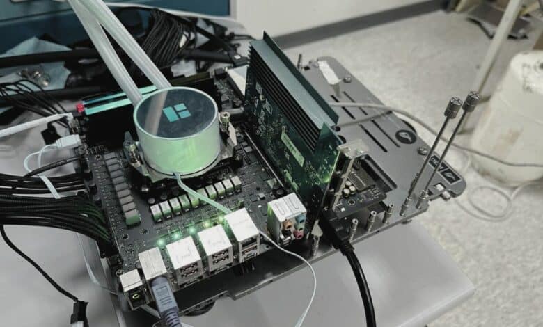 ذاكرة DDR5 تحطم الرقم العالمي بتردد يصل إلى 10.6 جيجاهرتز