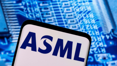 هولندا تحذر من مخاطر بيع أدوات ASML للصين