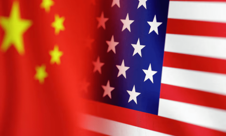 واشنطن تقيد وصول بكين إلى رقاقات الذكاء الاصطناعي
