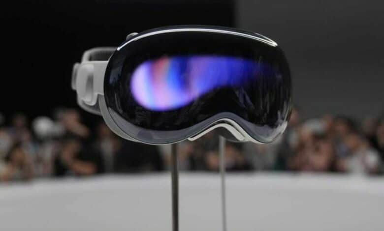 تقرير: عملاء آبل يفقدون الاهتمام بنظارة فيجن برو