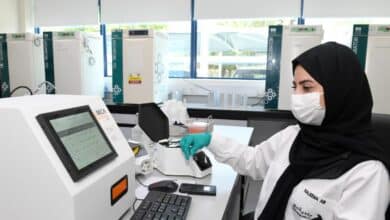مختبر دبي المركزي يوظف الذكاء الاصطناعي لمكافحة الأمراض التنفسية