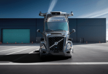 فولفو وأورورا تقدمان شاحنة ذاتية القيادة