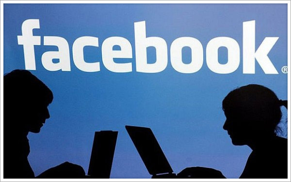 فيسبوك يتخطى حاجز المليار مستخدم