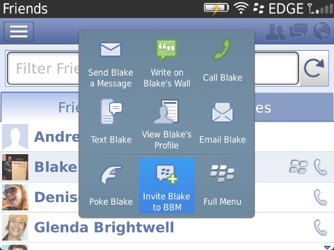 ‫فيسبوك تدمج BBM في تطبيقها على هواتف بلاك بيري‬