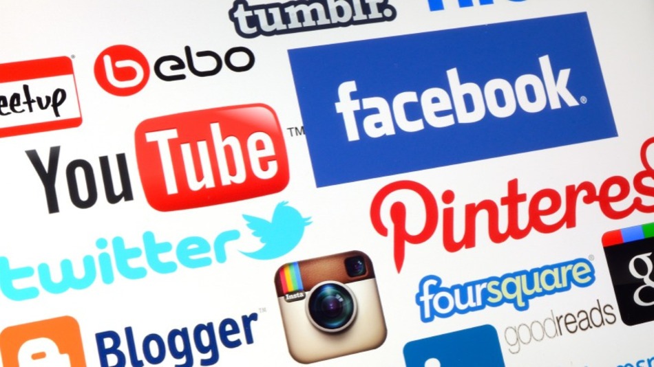 دراسة: استخدام وسائل التواصل الاجتماعي يساهم في زيادة أرباح الشركات